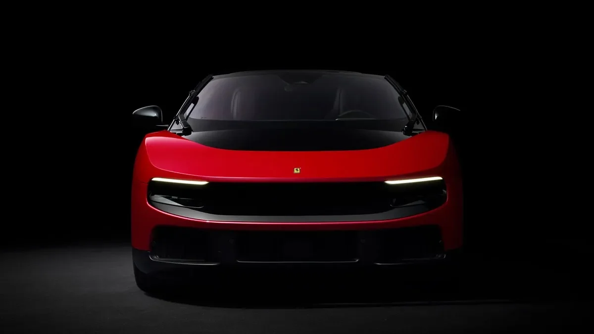 Ferrari Luce Front Red
